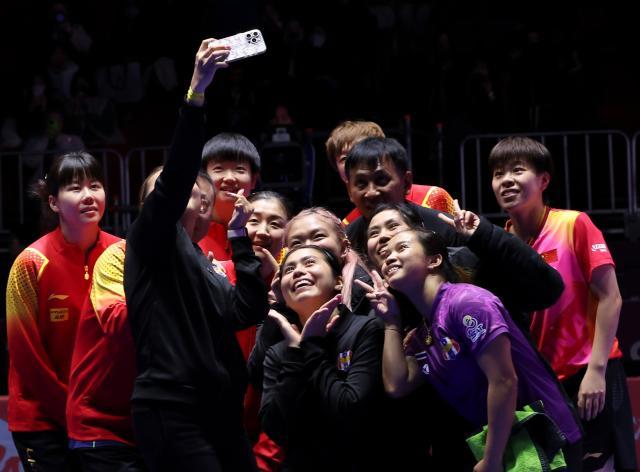 世乒赛国乒轻松进八强 男女团将迎来中日中韩对抗
