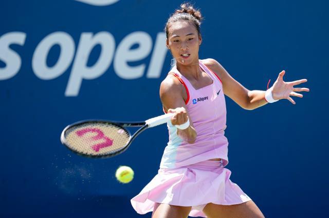 开云体育-对法网冠军狂砸21个ace！郑钦文四大满贯均迎首胜