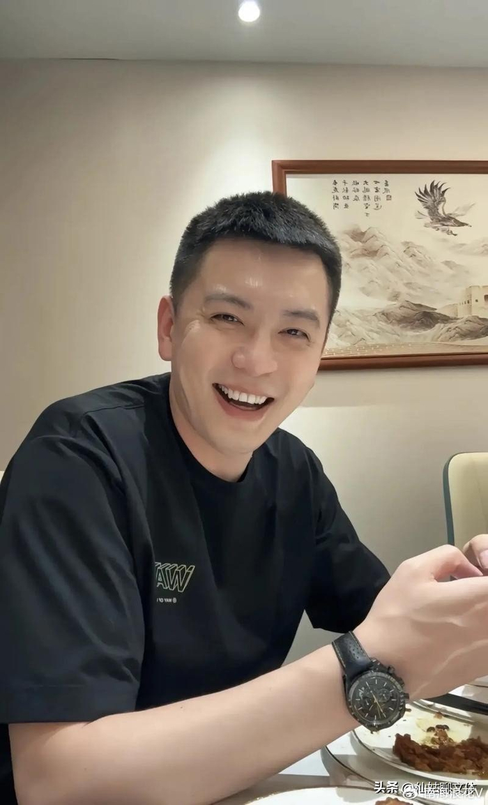 开云体育-北控大换血 总经理+张庆鹏全部离队 刘家成掌舵球队 杨鸣有望加盟|新赛季|宁波|南京同曦|季后赛|北控男篮_新浪体育_新浪新闻